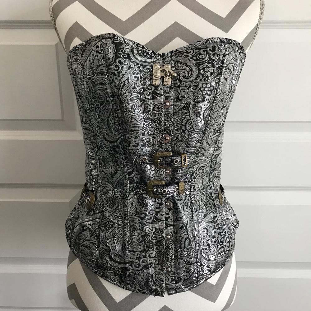 Beautiful Brocade Corset w/ matching thong